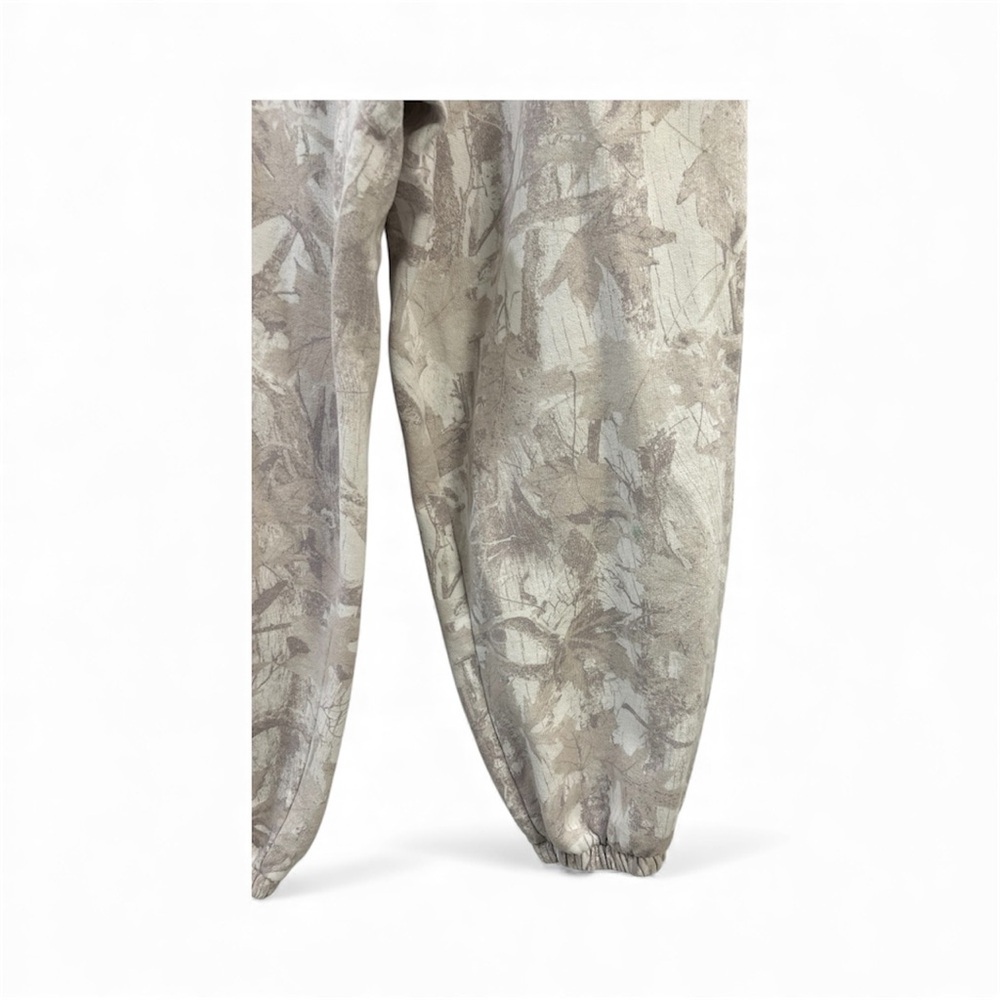Hollister Beige Camo Joggers - Picture 3 of 5